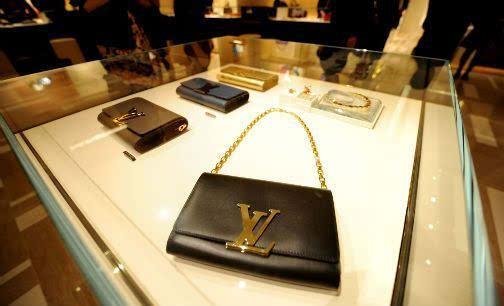 香港零售业低迷 lv挥泪削减在港店铺面积