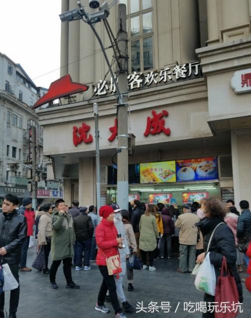 了解如何在繁华都市中寻找平静与灵感