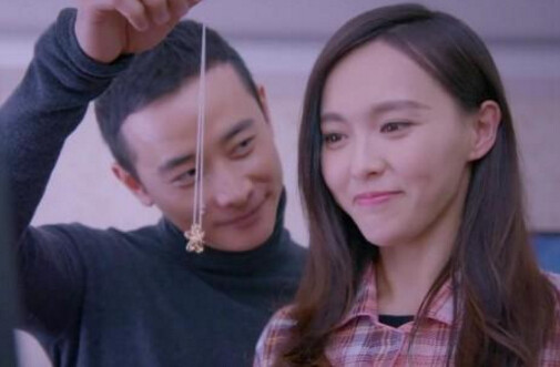 罗晋自曝准备在北京上海买房,父母对唐嫣非常