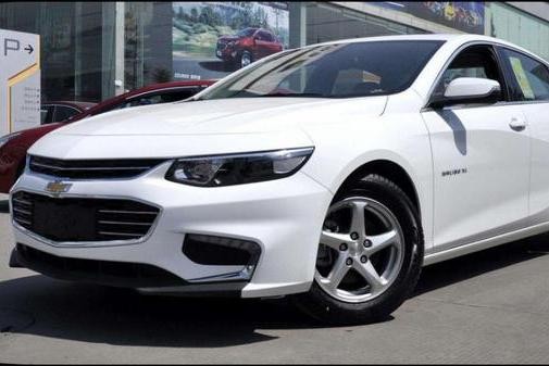 这合资车又降6万：轿跑造型+标配ESP，卖这价买啥思域卡罗拉？