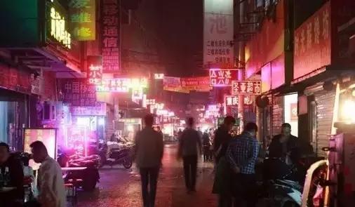 再见郑州城中村，含泪致我们终将逝去的青春！