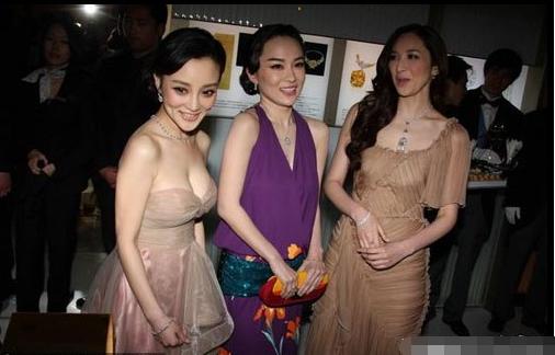 李小璐夜宿证据在膨胀,网友同情贾乃亮,霍思