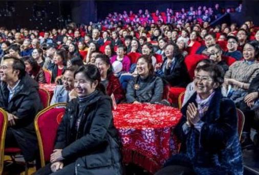 2018春晚第四次联排，吴京胡可郑恺现身，贾乃亮遗憾出局！