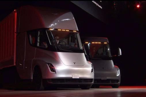 电池容量可能达到了1000kWh 特斯拉透露纯电动卡车更多数据