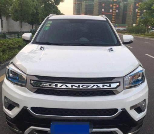 试驾之后,毫不犹如的买下了这款SUV,售价8万!