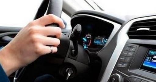 君威车主分享：有这些不良开车习惯，轮胎表示很受伤！