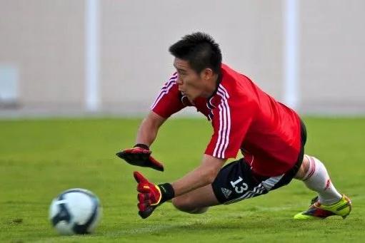 中乙门神加盟武汉中冠球队,足协杯连扑三点球