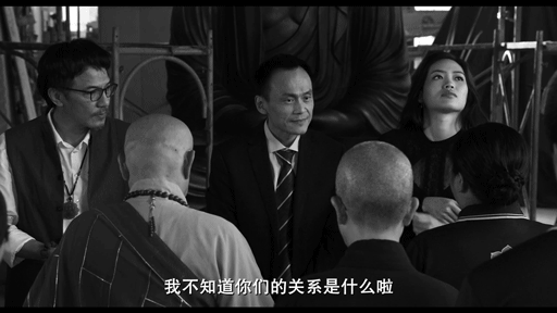 不要指望大佛会保佑谁,祂也是来看戏的.