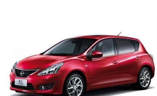 这款车最大的优点第一就是油耗，第二就是空间大！