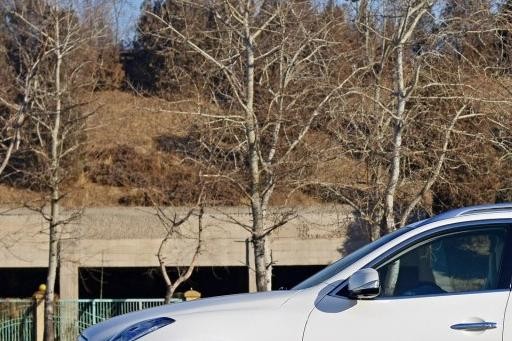 整车进口，全系V6发动机，豪华不输奔驰，为何跌至27万却没人买