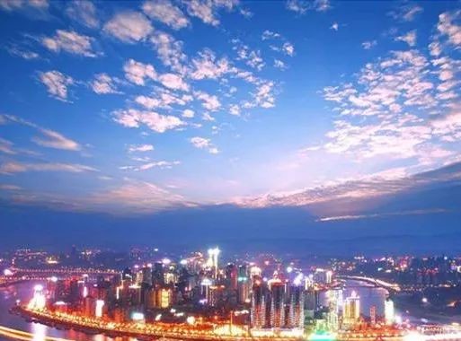 试驾丨山城与你相遇，除了缘还有“心”