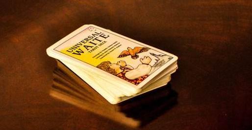 塔罗占卜:你在TA心中重不重要?