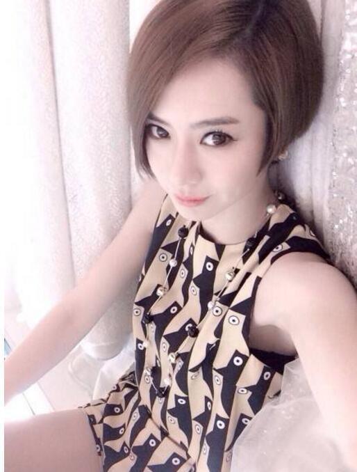 积点口德吧网友, 说戚薇脸肿鼻子融掉老态尽显, 明明好看到咂舌!