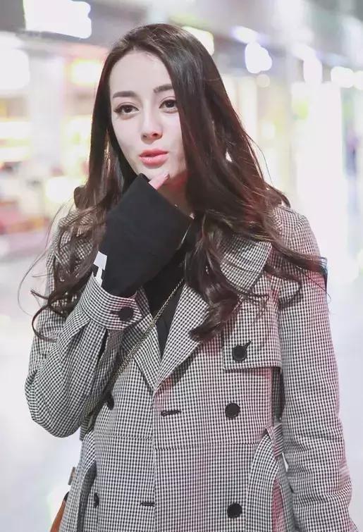 迪丽热巴同款风衣_迪丽热巴风衣