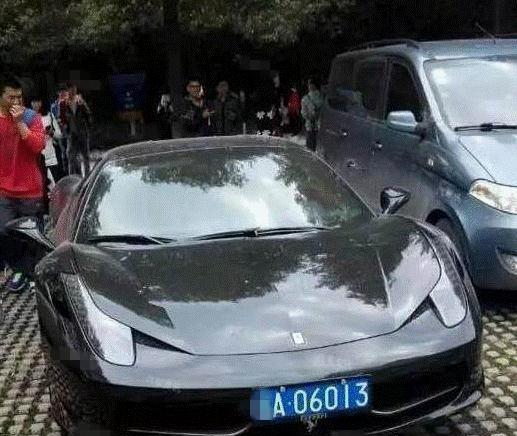 身家上亿的富二代，名下豪车价值超千万，主演电影上映一天遭下架