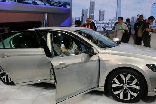 大众这款B级车又降了6万，这款B级车已经降到底线，不会亏本吗？