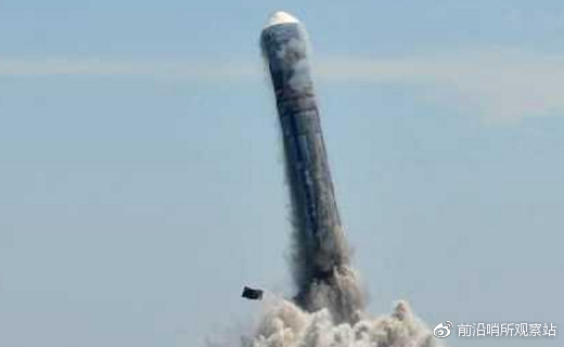 中国再亮一重器，巨浪3导弹试射成功，威力强大，性能超过美国三叉戟
