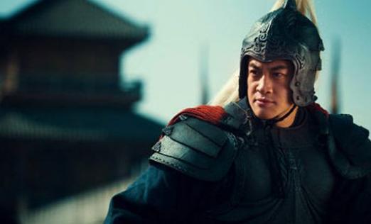 历史上真实的吕布 并非三国演义中的莽夫 而是谨慎有谋略的人