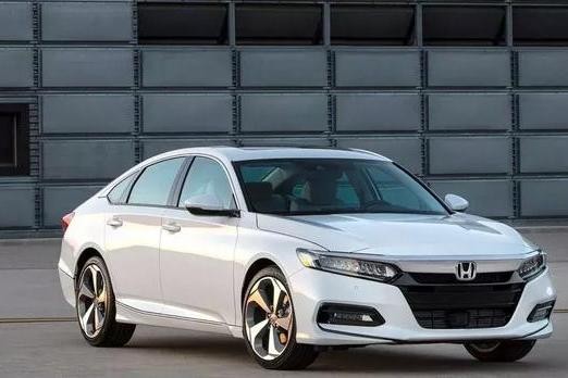 真没想到这些车获年度大奖！最后一款SUV直接……