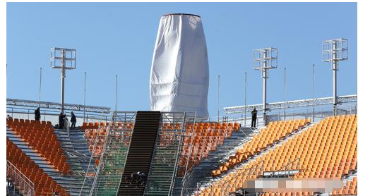 韩国冬奥会开幕式遭到曝光,网友说这是08年曝