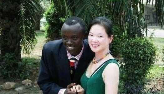 中国女人爱上非洲黑人,以为是骗婚结果却很幸