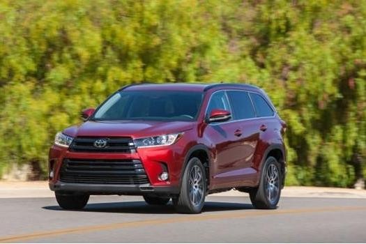 2018款丰田汉兰达，外观霸气十足、售24万，你还会买大众途观L？