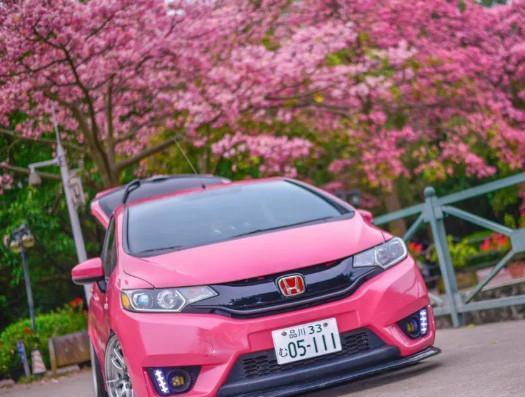 粉红粉红的本田飞度GK5改装