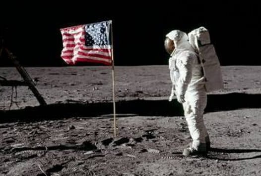 近半个世纪没人登录月球,阿姆斯特朗登月或许就是个骗局?