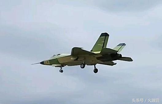 歼31最新改进版出现,中国海军航空兵正好需要
