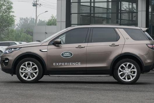 路虎新SUV又降11万，动力强+配置高端，卖这价知道的人却很少？