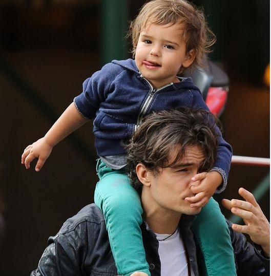 贝克汉姆家的小七变成了胖七,米兰达儿子也成了胖墩|贝克汉姆|米兰达|小七_新浪女性