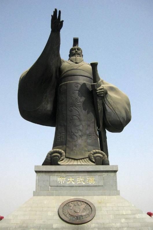 如果没有汉武帝,我们今天可能还像匈奴人一样大块吃肉,大碗喝酒