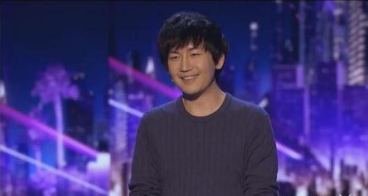 蔡威泽第一次上央视狗年春晚,不一样的《告白