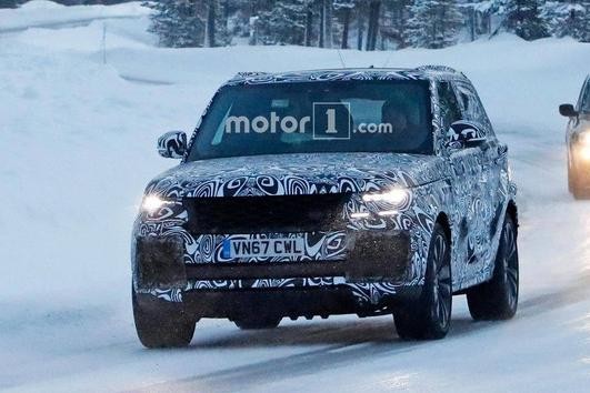 路虎揽胜SV Coupe内饰曝光 或3月日内瓦车展亮相