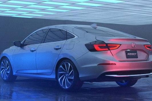 定位高于思域低于雅阁，它才是本田2018年的颜值担当,仅15万起