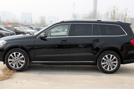 奔驰GLS狂降31万！这车怎么样？看完就知道！