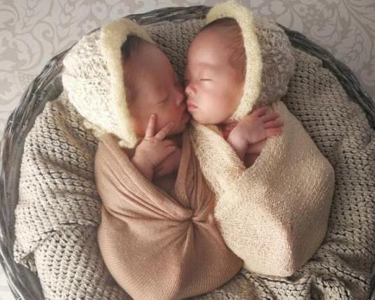 谢娜和宝宝过节感动网友, 现在全家团聚过年, 张杰献唱偶像歌曲