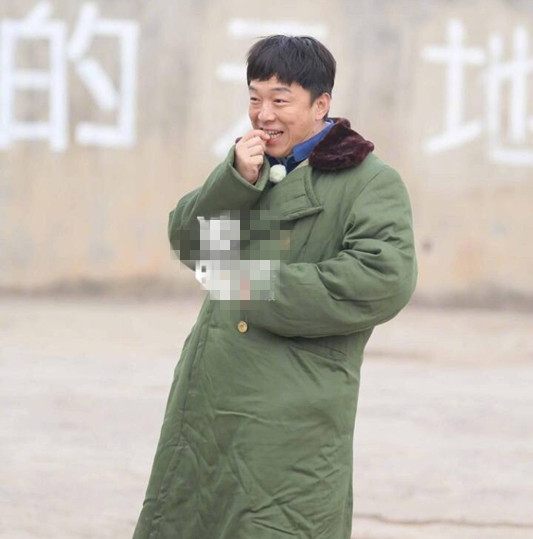 军人口吻_军人动漫图片(3)