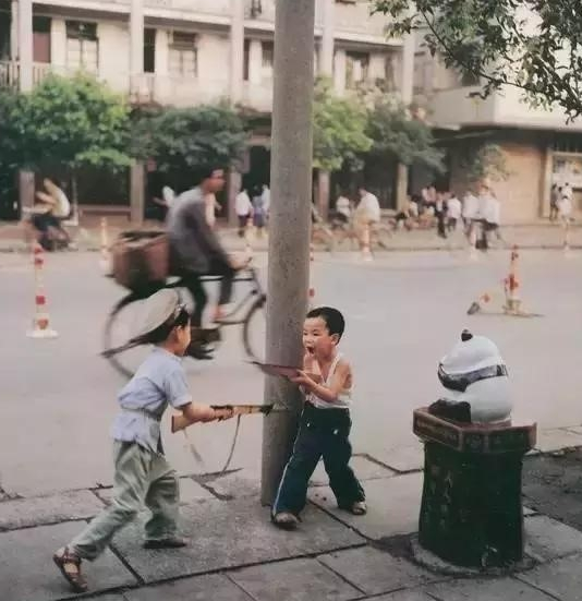 令人怀念的纯真童年:上世纪80年代,外媒拍摄的中国小朋友