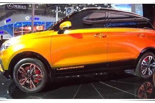 国产最豪华车型！外观大气内饰配“特斯拉”屏幕，7万哈弗最尴尬