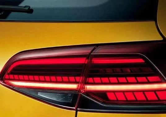 那些科幻剧作中的经典汽车，你最想要哪辆？丨套路