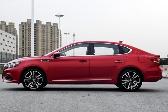 国产的颜值代表！外观不输大众CC仅售9万，动力秒掉思域！