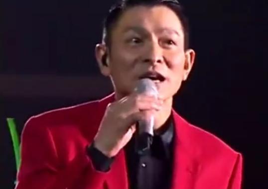 天佑喷刘德华:我有600万佑家军,年收入过亿,你