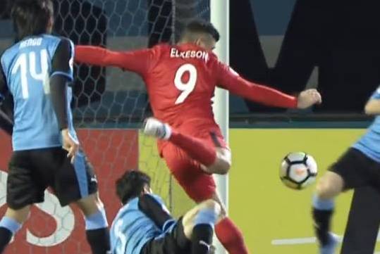 被打服了?日本球迷:主场完败上港无力吐槽