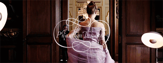 看完这部电影,我想把衣柜里的衣服全扔了