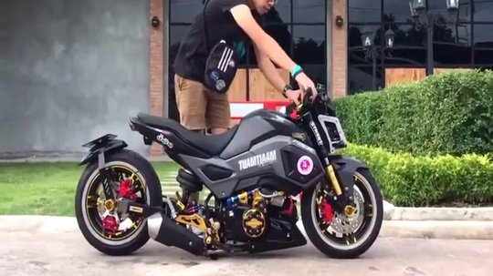 机车气动悬挂 跑车变SUV