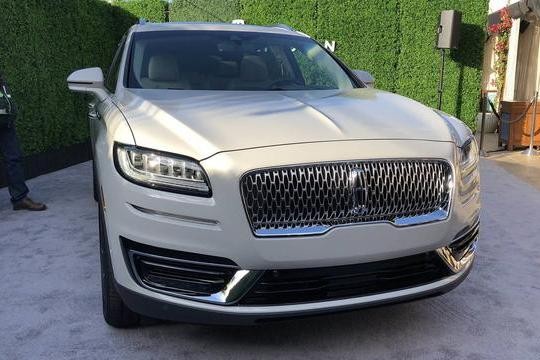 林肯Nautilus是啥车？比GLC豪华却少了辨识，依旧难比奥迪Q5