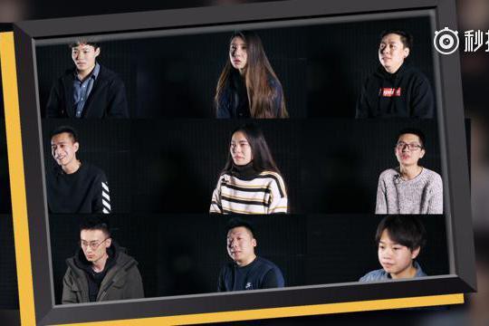 有多少人手机里有家人的合照？