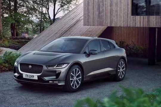 有这四款车，这届日内瓦车展可以说精彩得让人颤抖