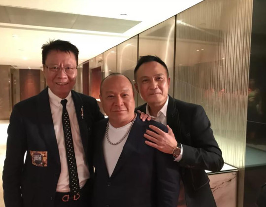 吴镇宇吴志雄同框当年古惑仔的靓坤和大b哥啊